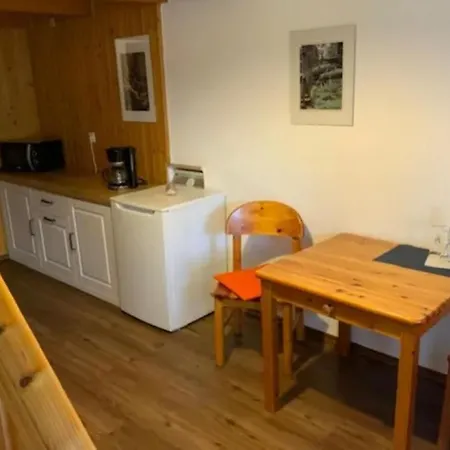 Schachten Hotel *